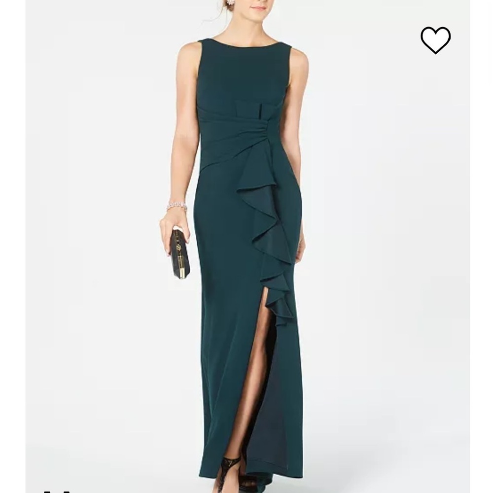 BETSY & ADAM Sleeveless Ruffle-Detail Gown